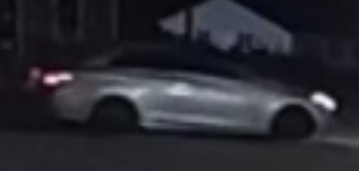 Silver sedan used in the Sportsman’s Gun & Indoor Range burglary